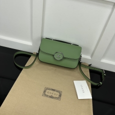 Gucci Satchel Bags